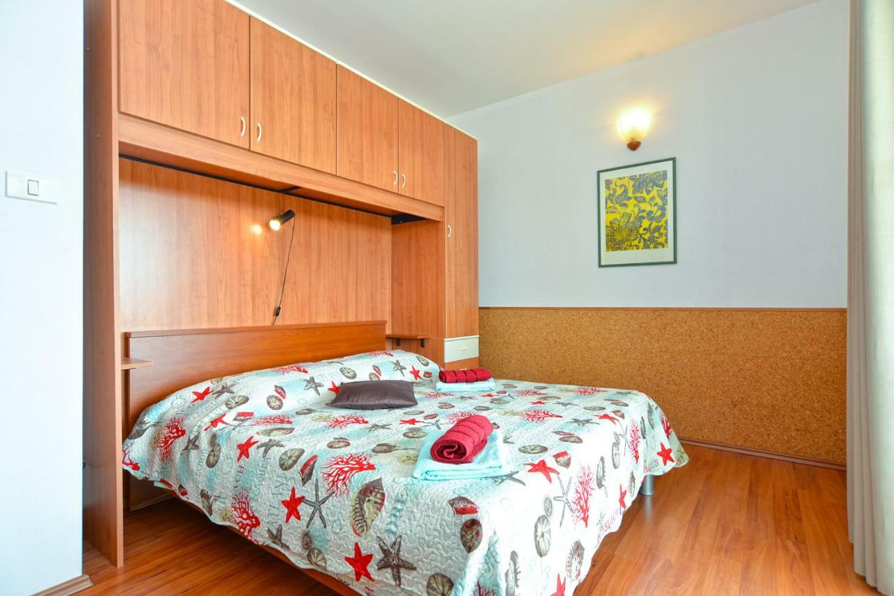Pool Apartments 624 Pula Dış mekan fotoğraf